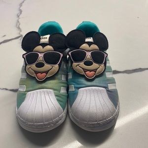 adidas x disney Superstar 360